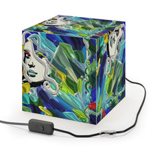 Load image into Gallery viewer, Lampada a forma di cubo con stampa artistica linea-IL FIUME DI GALATEA-