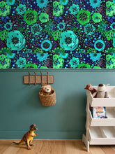 Load image into Gallery viewer, Carta da parati linea Una casa nel bosco