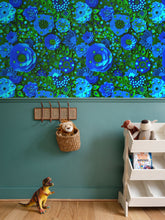 Carica l'immagine nel visualizzatore di Gallery, Carta da parati linea Una casa nel bosco