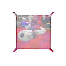 Carica l'immagine nel visualizzatore di Gallery, Svuota tasche in pelle linea Giocattoli interiori