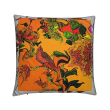 Carica l'immagine nel visualizzatore di Gallery, Cuscino   linea Il paradiso segreto