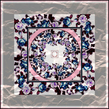 Carica l'immagine nel visualizzatore di Gallery, Foulard in seta linea Vienna