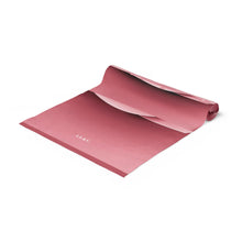 Carica l'immagine nel visualizzatore di Gallery, Table Runner Laila Lago & C. by Iannilli Antonella