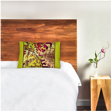 Carica l'immagine nel visualizzatore di Gallery, Elegante federa in seta linea Il paradiso segreto