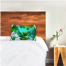 Carica l'immagine nel visualizzatore di Gallery, Elegante federa in seta  linea Il paradiso segreto