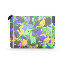 Load image into Gallery viewer, Borsa in pelle  I FIORI ENTRA NEL SOGNO (Fatta a mano su ordinazione)