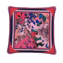 Load image into Gallery viewer, Cuscino linea Il paradiso segreto