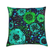 Carica l'immagine nel visualizzatore di Gallery, Elegante cuscino linea Una casa nel bosco esterni