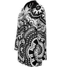 Carica l'immagine nel visualizzatore di Gallery, Pigiama in seta linea Multi grafica