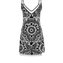 Carica l'immagine nel visualizzatore di Gallery, Abito in raso di seta linea Multi grafica