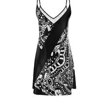 Carica l'immagine nel visualizzatore di Gallery, Abito in raso di seta linea Multi grafica