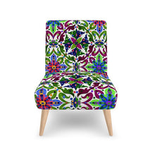 Carica l'immagine nel visualizzatore di Gallery, Poltrona linea Arabescar con stampa artistica