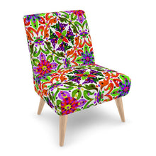 Carica l'immagine nel visualizzatore di Gallery, Poltrona linea Arabescar con stampa artistica