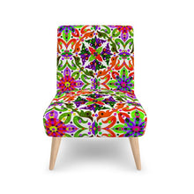 Carica l'immagine nel visualizzatore di Gallery, Poltrona linea Arabescar con stampa artistica