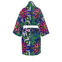 Load image into Gallery viewer, Vestaglia in seta linea Acquarelli