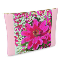 Load image into Gallery viewer, Pochette in pelle con stampa linea Le margherite