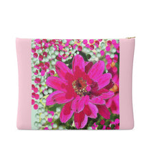 Load image into Gallery viewer, Pochette in pelle con stampa linea Le margherite