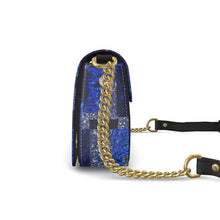 Carica l'immagine nel visualizzatore di Gallery, Borsa a tracolla in pelle linea Ricami