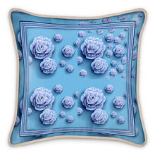 Carica l'immagine nel visualizzatore di Gallery, Cuscino in seta linea Bimbi sereni