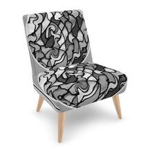 Carica l'immagine nel visualizzatore di Gallery, Poltrona elegante Linea Modernamente