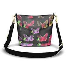 Load image into Gallery viewer, Borsa in pelle a spalla linea Farfalle