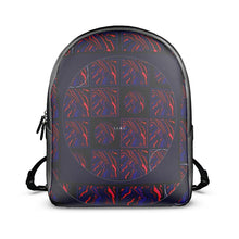 Carica l'immagine nel visualizzatore di Gallery, Zaino in pelle linea Mistero 2