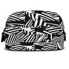 Carica l'immagine nel visualizzatore di Gallery, Trousse in pelle linea Mistero