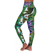 Carica l'immagine nel visualizzatore di Gallery, High Waisted Yoga Leggings with Art Print Laila Lago & C. by Iannilli Antonella