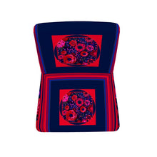 Carica l'immagine nel visualizzatore di Gallery, Poltrona linea-una casa nel bosco-