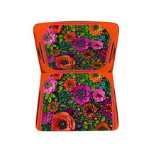 Carica l'immagine nel visualizzatore di Gallery, Poltrona linea-una casa nel bosco-