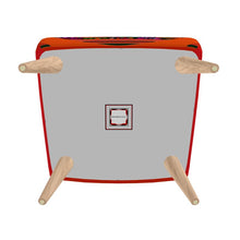 Carica l'immagine nel visualizzatore di Gallery, Poltrona linea-una casa nel bosco-