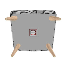 Load image into Gallery viewer, Poltrona elegante Linea Modernamente