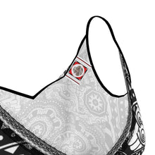 Carica l'immagine nel visualizzatore di Gallery, Top in raso elegante linea Multi grafica