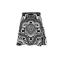 Carica l'immagine nel visualizzatore di Gallery, Gonna mini linea Multi grafica