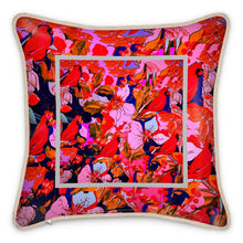 Carica l'immagine nel visualizzatore di Gallery, Cuscino elegante in seta linea I fiori