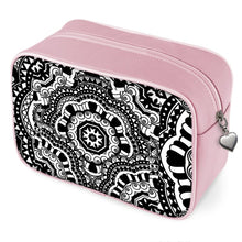 Carica l'immagine nel visualizzatore di Gallery, Wash Bags in pelle o in vinile linea Multi grafica