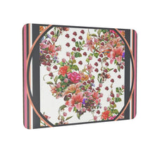 Load image into Gallery viewer, Sottopiatto personalizzato in legno