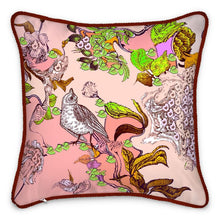 Carica l'immagine nel visualizzatore di Gallery, cuscino in seta elegante linea il paradiso segreto