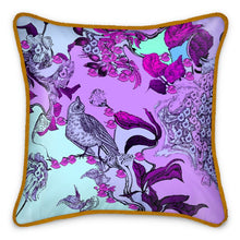 Carica l'immagine nel visualizzatore di Gallery, cuscino in seta elegante linea il paradiso segreto