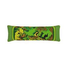 Load image into Gallery viewer, Cuscino allungato linea  Il paradiso segreto