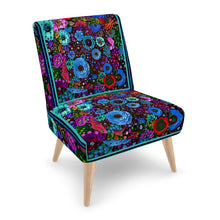 Carica l'immagine nel visualizzatore di Gallery, Poltrona linea-una casa nel bosco-