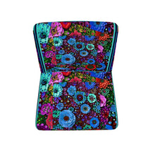 Carica l'immagine nel visualizzatore di Gallery, Poltrona linea-una casa nel bosco-