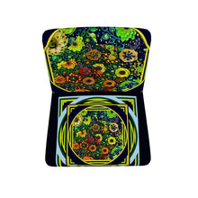 Carica l'immagine nel visualizzatore di Gallery, Poltrona linea-una casa nel bosco-