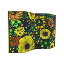 Load image into Gallery viewer, Paravento fiorito linea una casa nel bosco