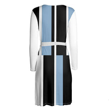 Carica l'immagine nel visualizzatore di Gallery, Abito  con cintura linea il mare dentro