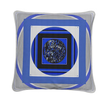 Carica l'immagine nel visualizzatore di Gallery, Cuscino Elegante Con Disegno Artistico