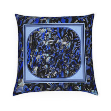 Carica l'immagine nel visualizzatore di Gallery, Cuscino Elegante Con Disegno Artistico