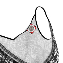 Carica l'immagine nel visualizzatore di Gallery, Top in raso elegante linea Multi grafica