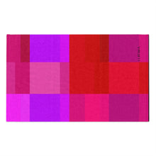 Carica l'immagine nel visualizzatore di Gallery, Rally Towel stampa Laila Lago & C. by Iannilli Antonella