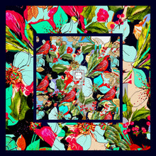 Carica l&#39;immagine nel visualizzatore di Gallery, Foulard artistico in seta linea I fiori
